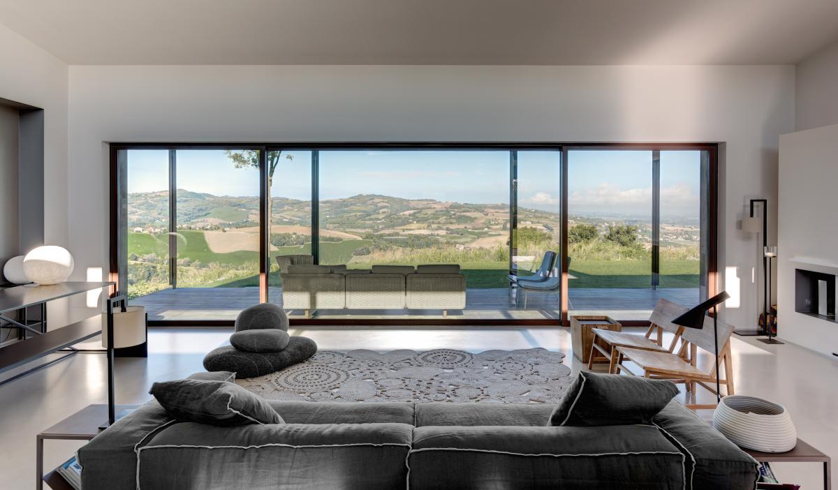 Sliding and lift-and-slide - photo by palladiospa.com